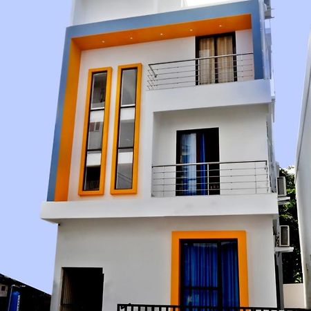 Uthram Residency Villa Kochi Exterior photo