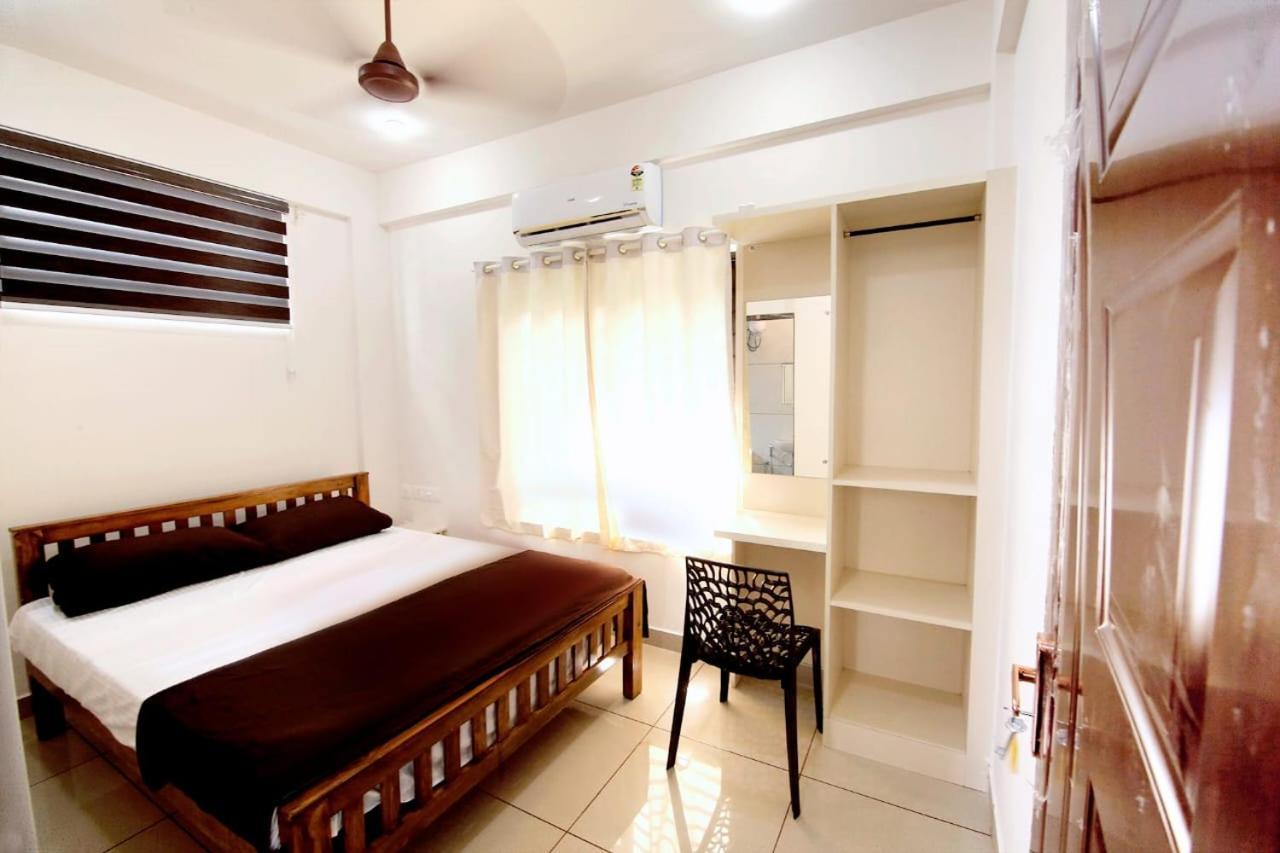 Uthram Residency Villa Kochi Exterior photo